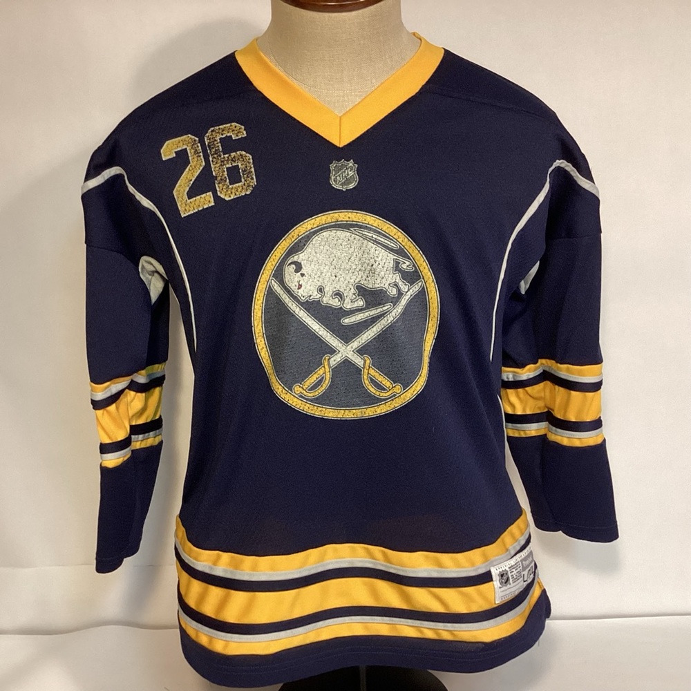 NHL Reebok Buffalo Sabers Thomas Vanek #26 Hockey Jersey Boys Youth size L/XL